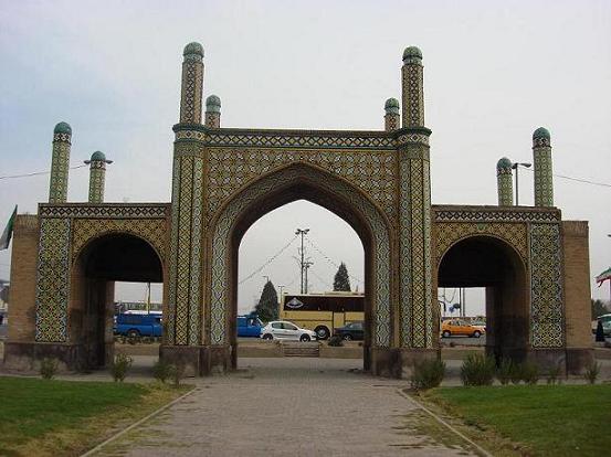 دروازه ها- دروازه تهران و درب کوشک واقع در شهر قزوين