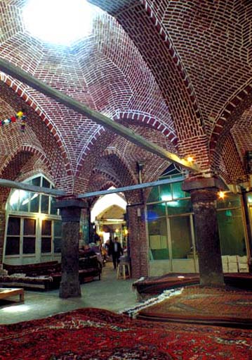 بازار اردبیل  واقع در شهر اردبيل