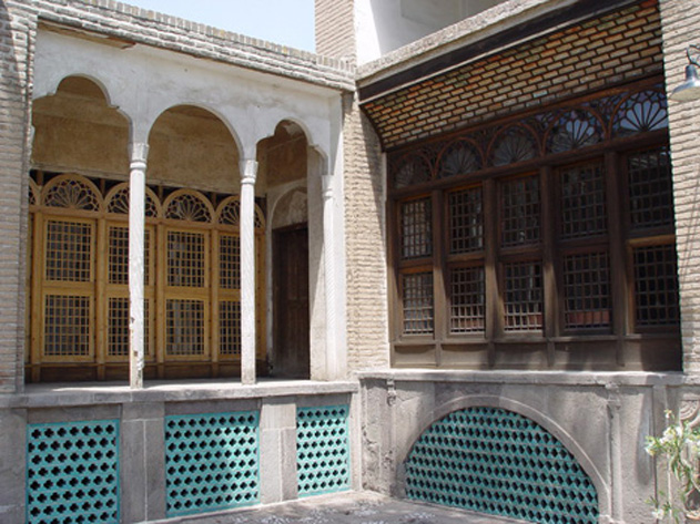 حسینیه امینی ها          واقع در شهر قزوين