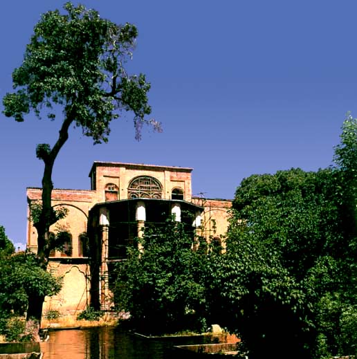 عمارت وكيل الملك واقع در شهر سنندج