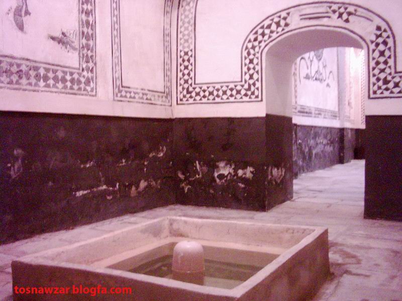 حمام خان (ظهيري) واقع در شهر سنندج